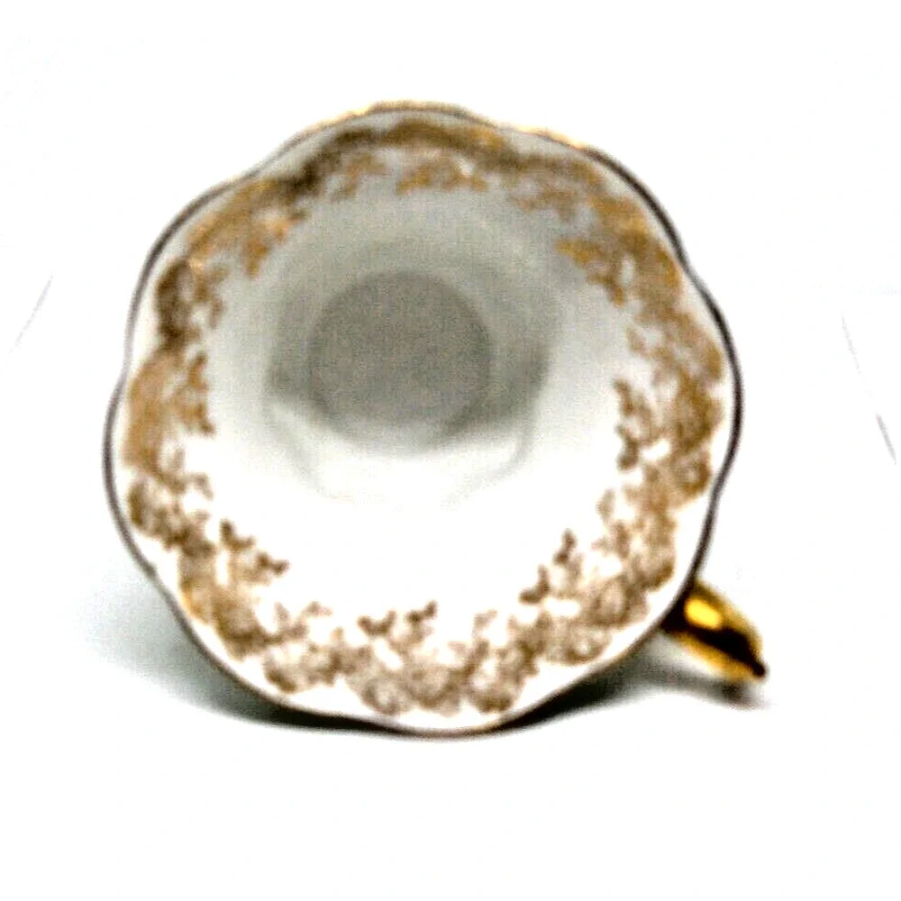Rare Royal Albert Bone China Marbled Green Scalloped Tea Cup And Saucer England